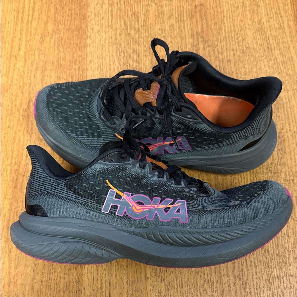 Like new Hoka Women's Black and Pink Mach 6